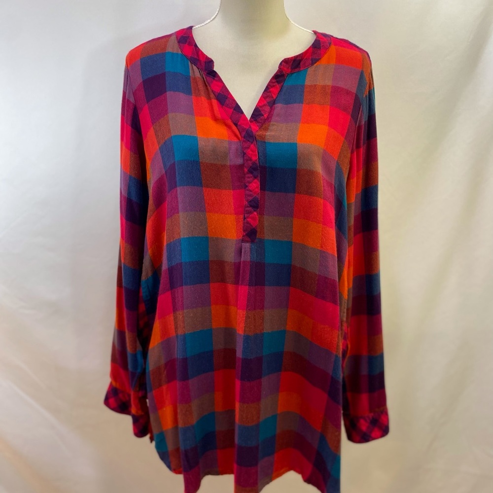 K. Khakis & Co.Women’s Colorful Tunic Top X-Large